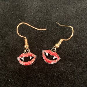Vampire Lips Earrings in Red and Gold